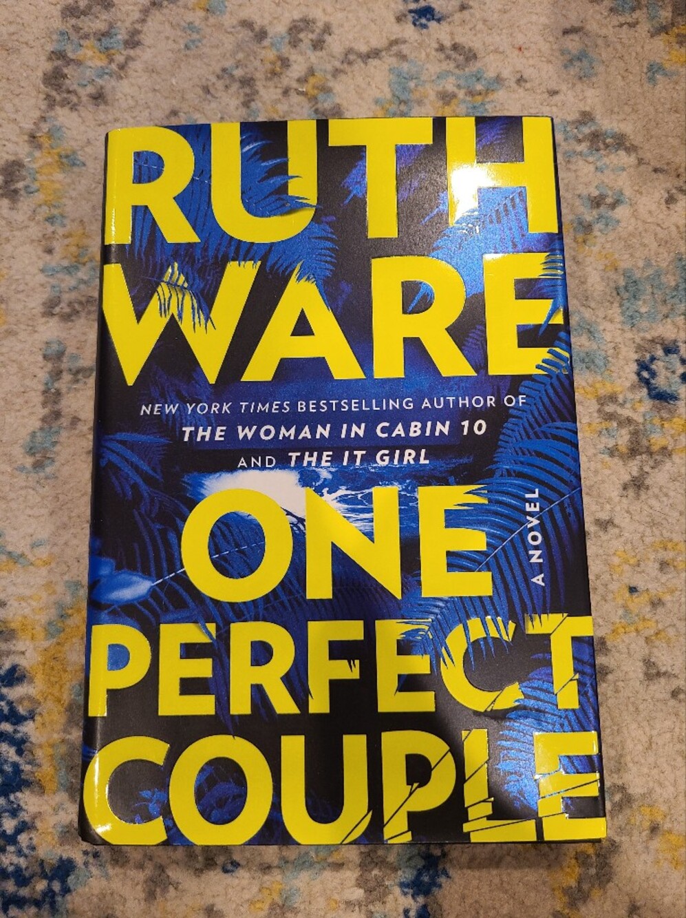 One Perfect Couple by Ruth Ware - Thriller - Bestseller - Booktok